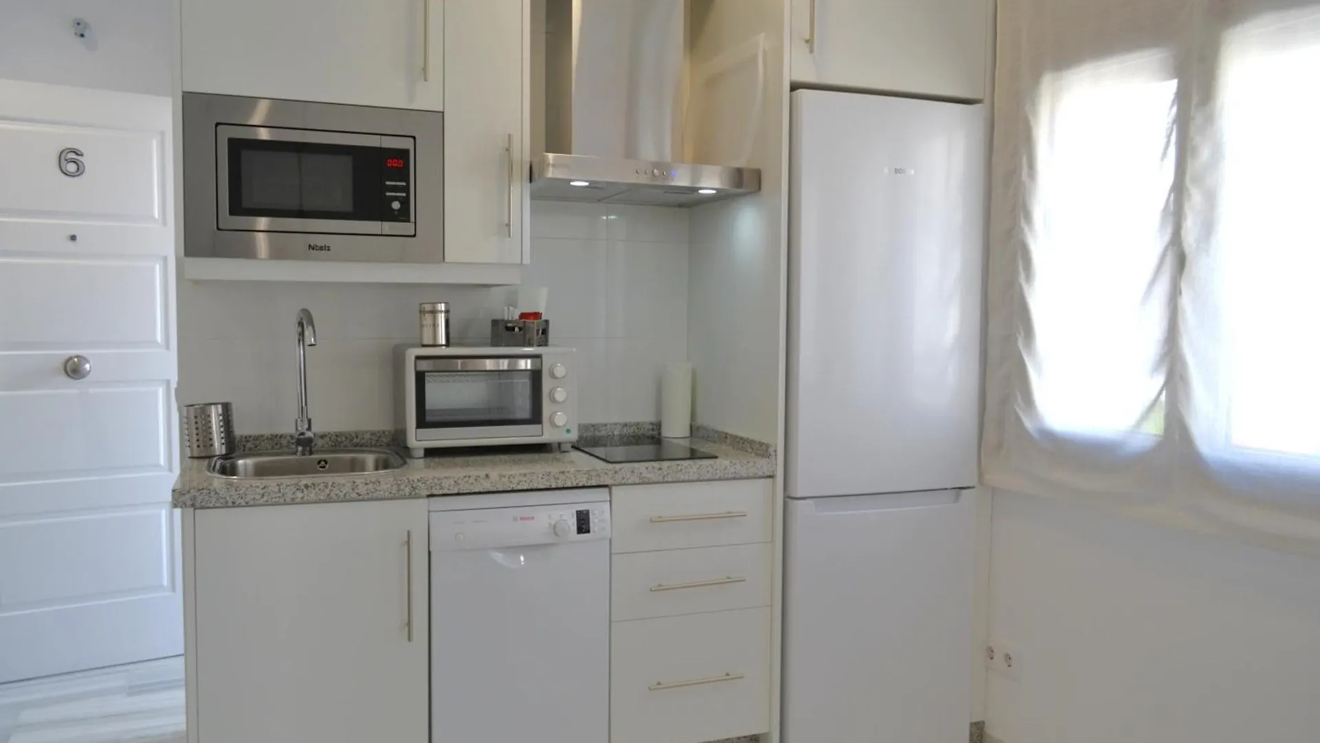 Sunshine Cruz Conde Apartment Cordoba Spain